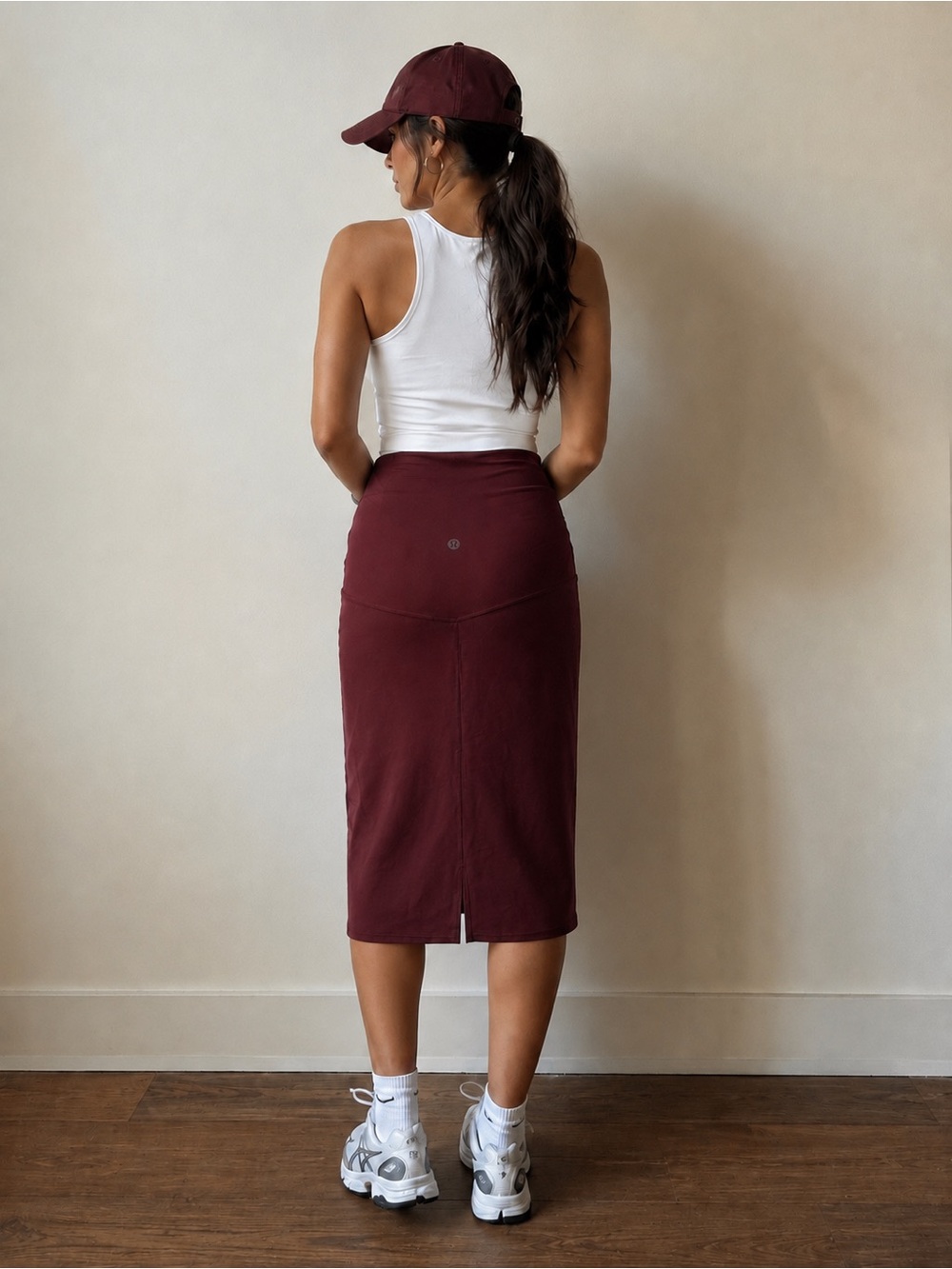 Lululemon Slim-Fit High-Rise Midi Skirt size 4